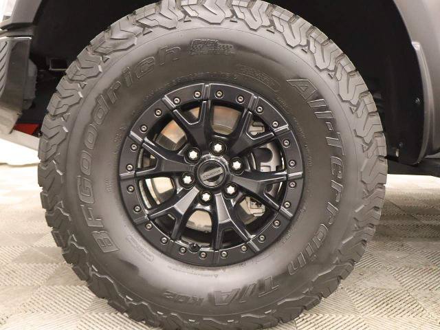 Certified 2023 Ford F150 Raptor w/ Equipment Group 802A Raptor R AWD/4WD image 28