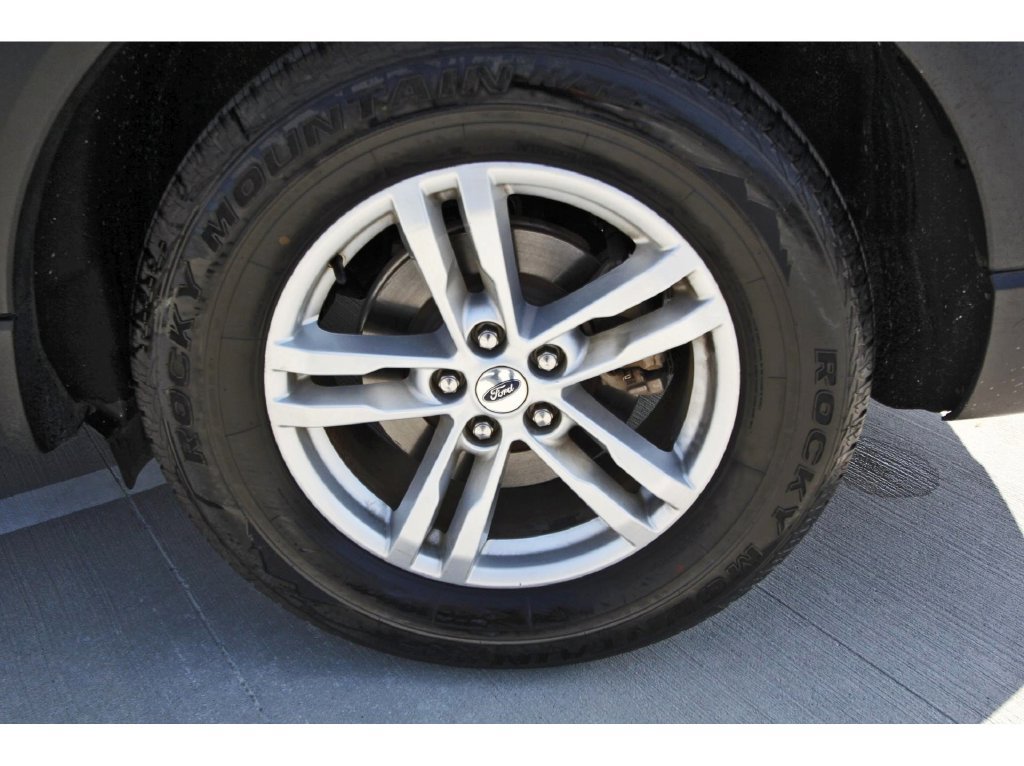 Certified 2022 Ford Explorer XLT RWD image 31