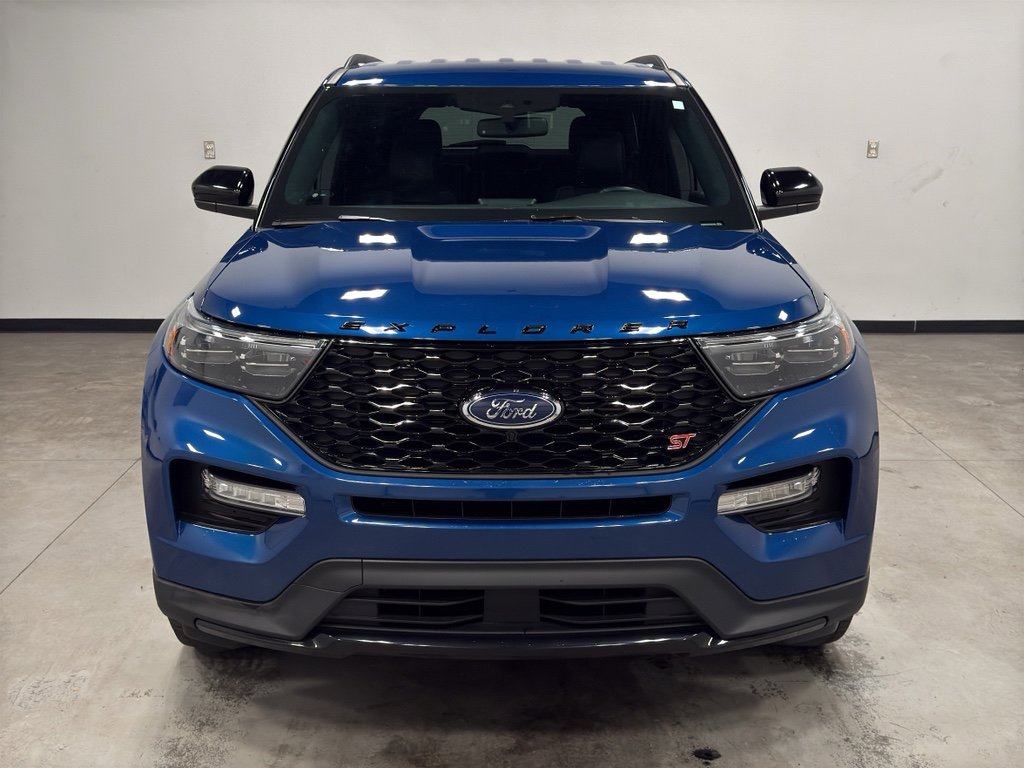 Certified 2023 Ford Explorer ST image 3