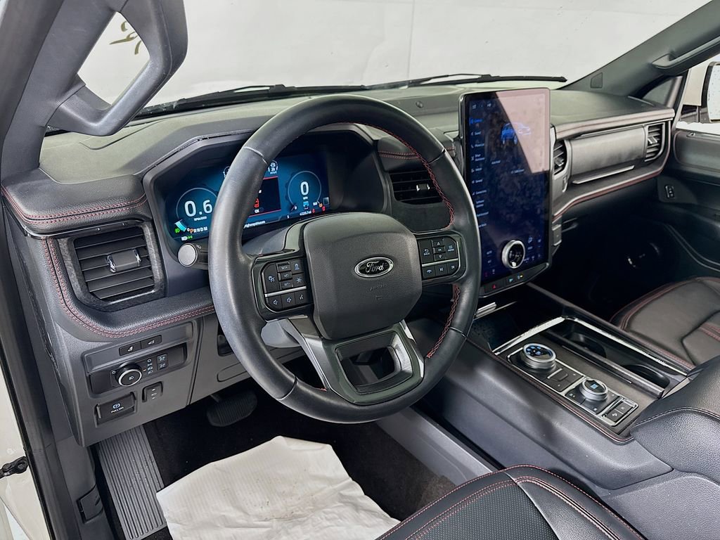 Certified 2022 Ford Expedition Limited image 9