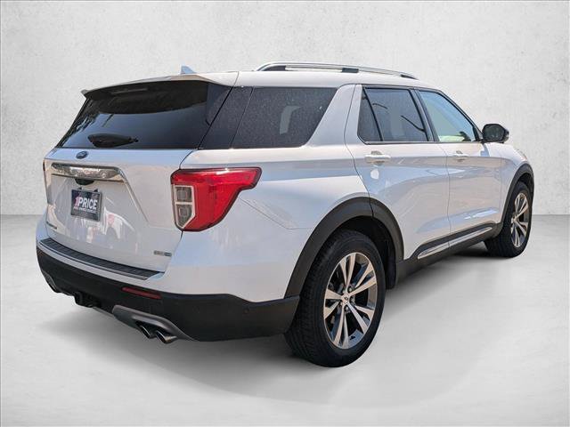 Certified 2020 Ford Explorer Platinum w/ Premium Technology Package AWD/4WD image 5