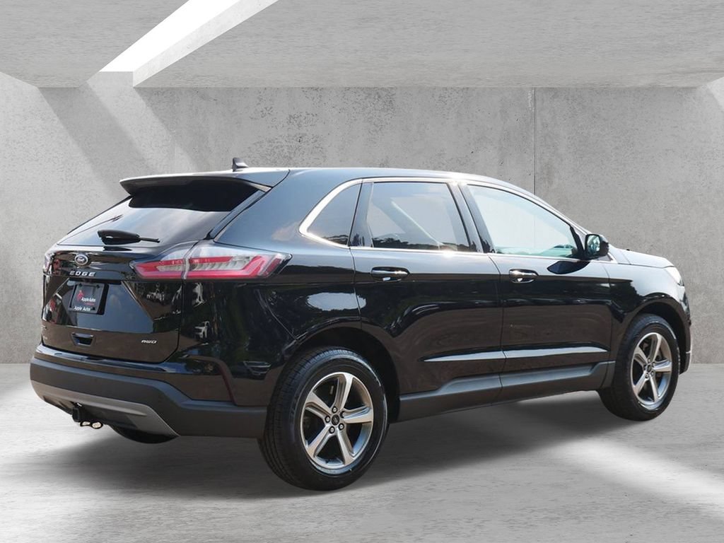 Certified 2024 Ford Edge SEL w/ Convenience Package AWD/4WD image 3