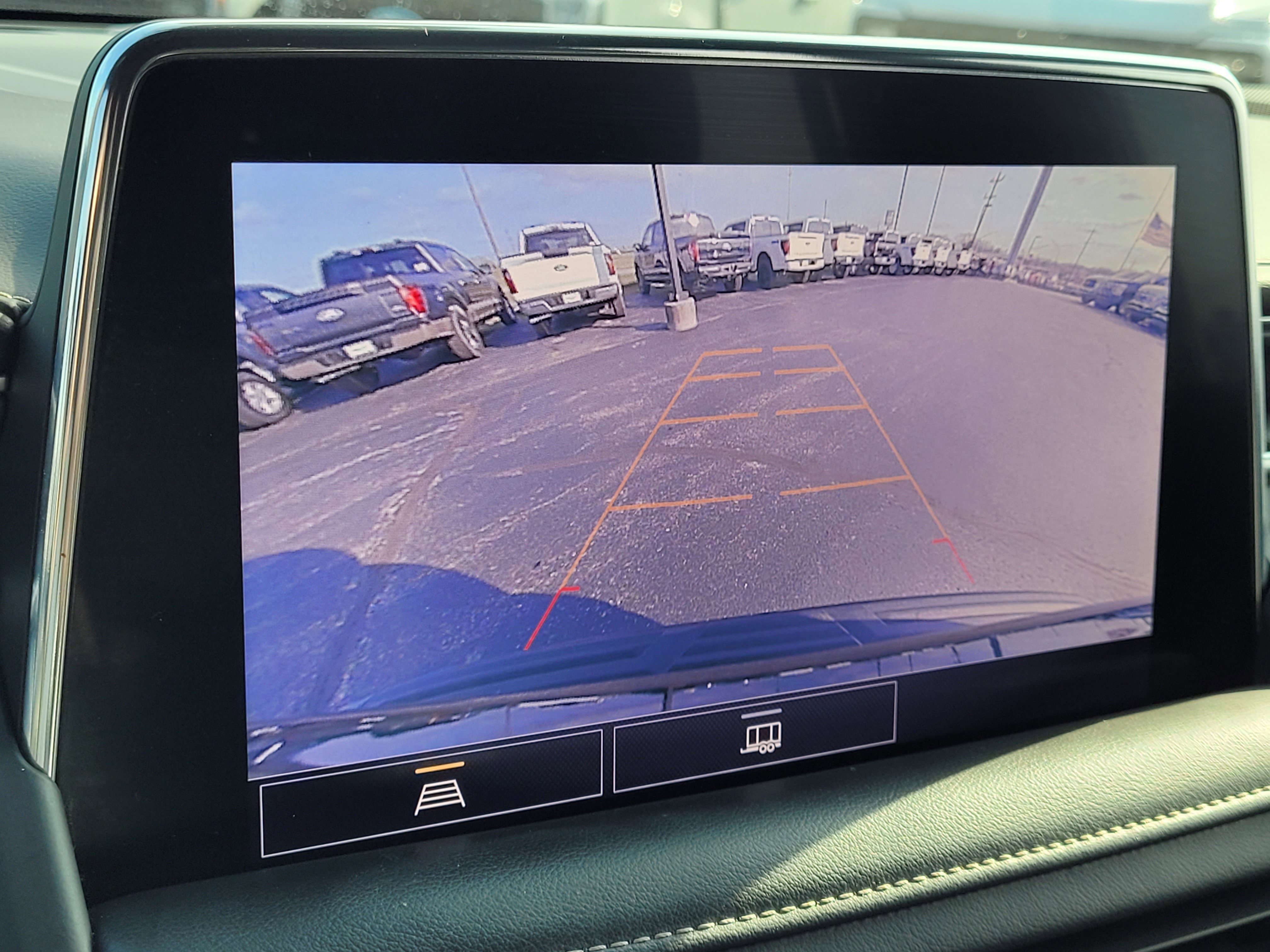 Used 2021 GMC Yukon SLT image 23