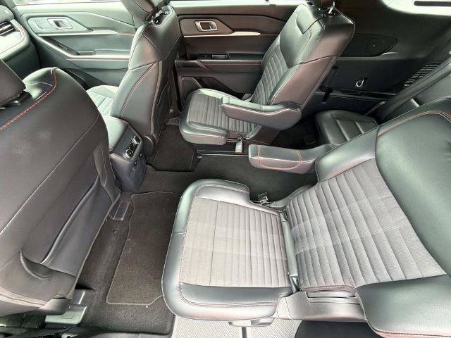 Certified 2025 Ford Explorer ST-Line AWD/4WD image 23