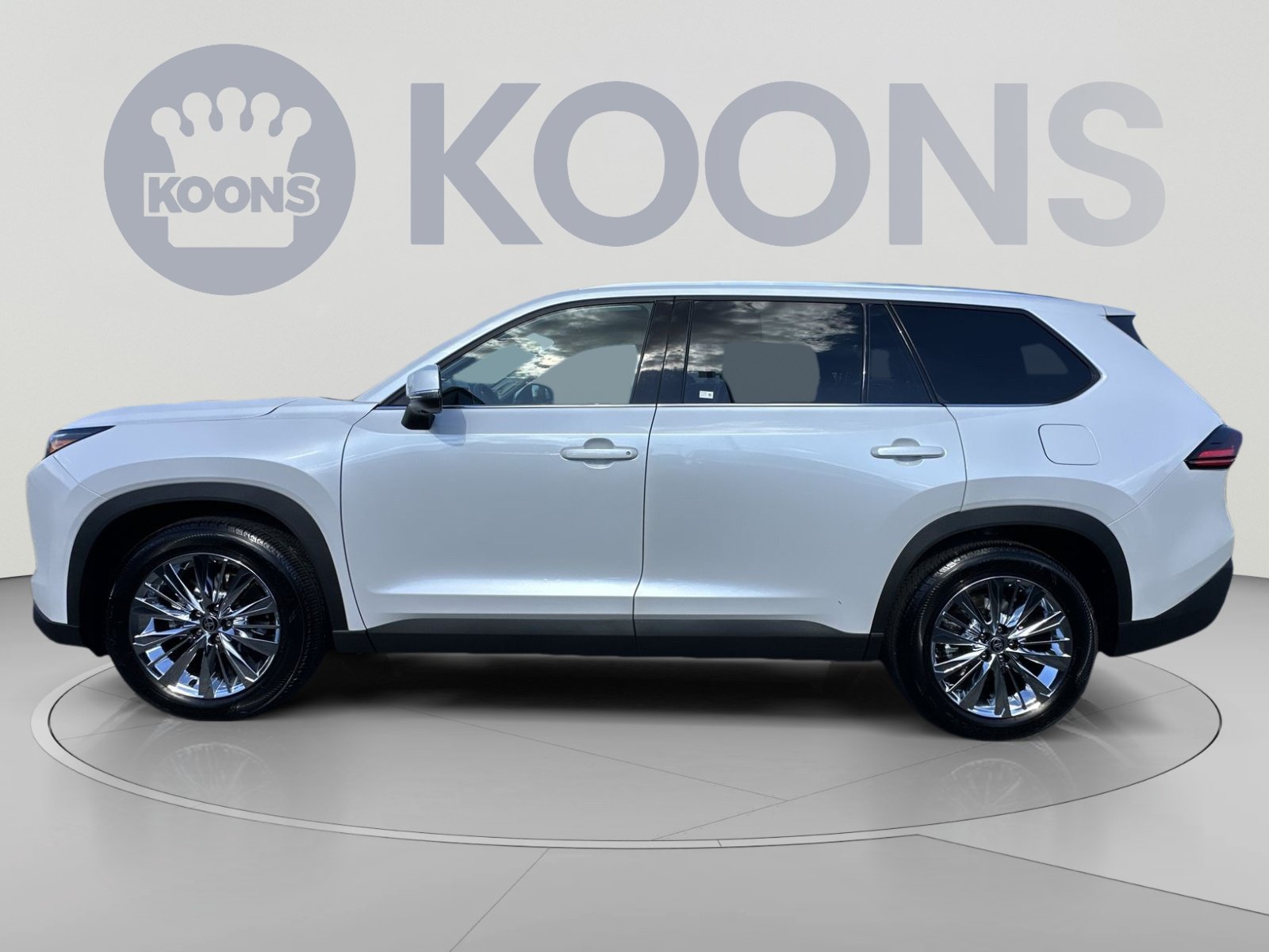 Used 2025 Toyota Grand Highlander AWD image 7