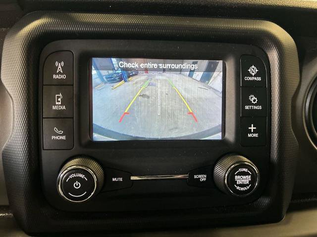 Used 2018 Jeep Wrangler Sport AWD/4WD image 17