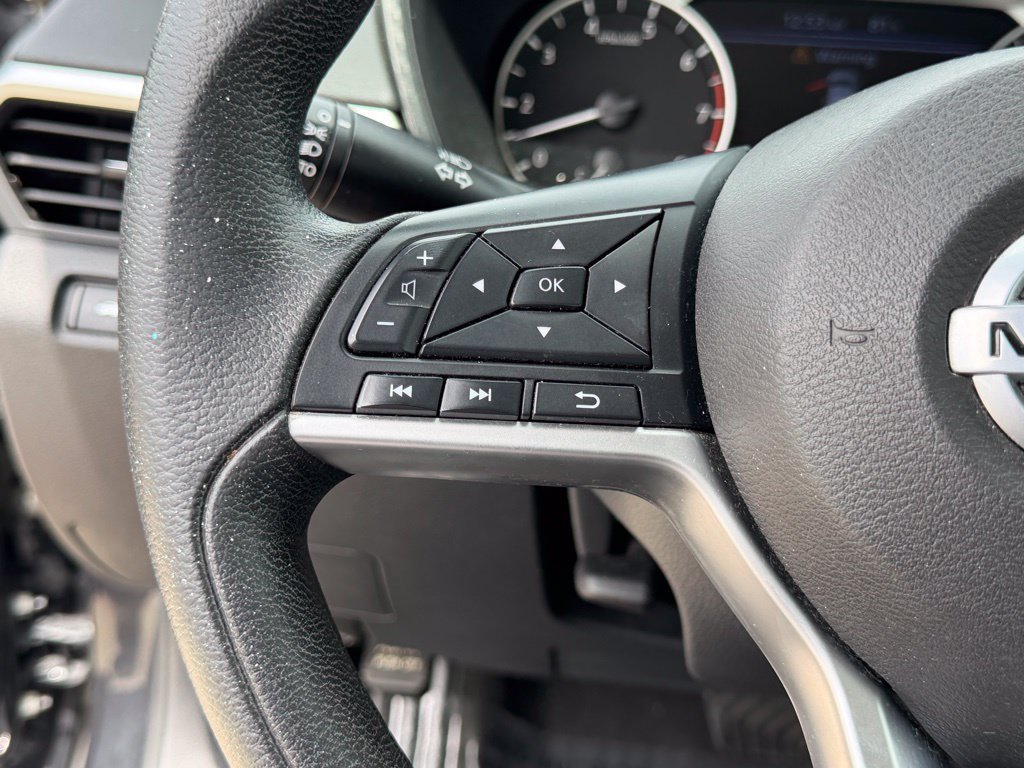 Used 2022 Nissan Altima 2.5 SV FWD image 23