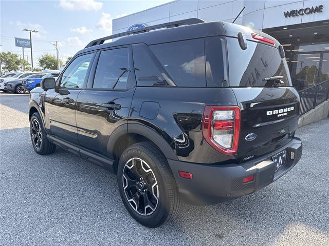Certified 2025 Ford Bronco Sport Outer Banks w/ Outer Banks Tech Package+ AWD/4WD image 13