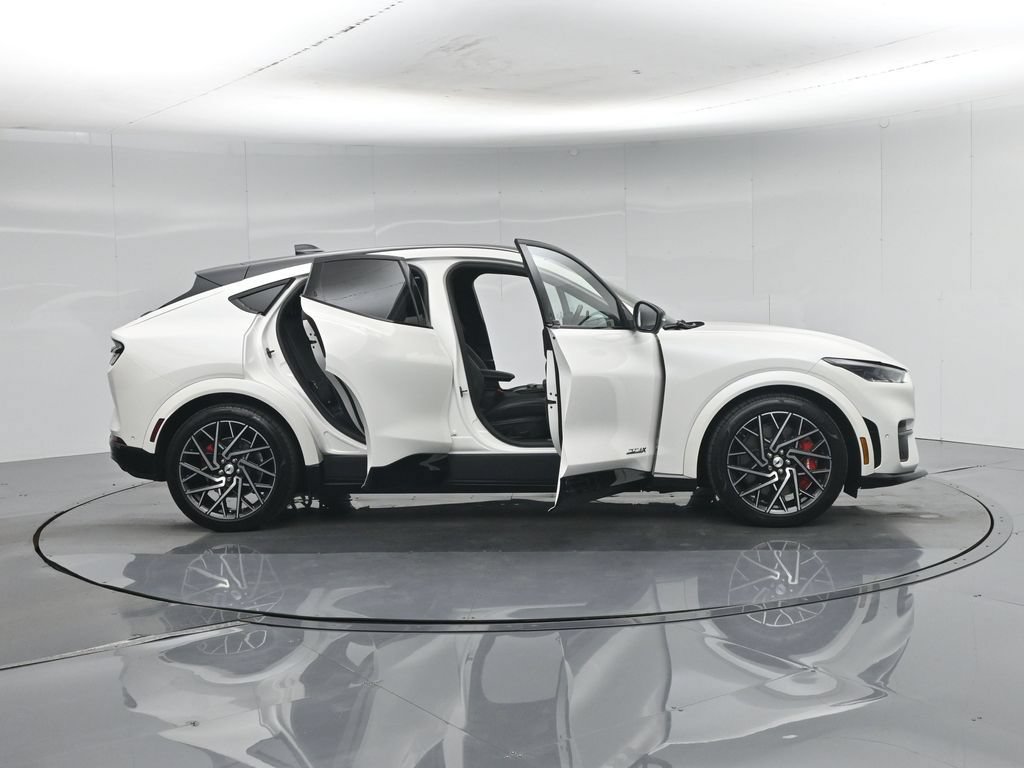 Certified 2023 Ford Mustang Mach-E GT w/ GT Performance Edition AWD/4WD image 5