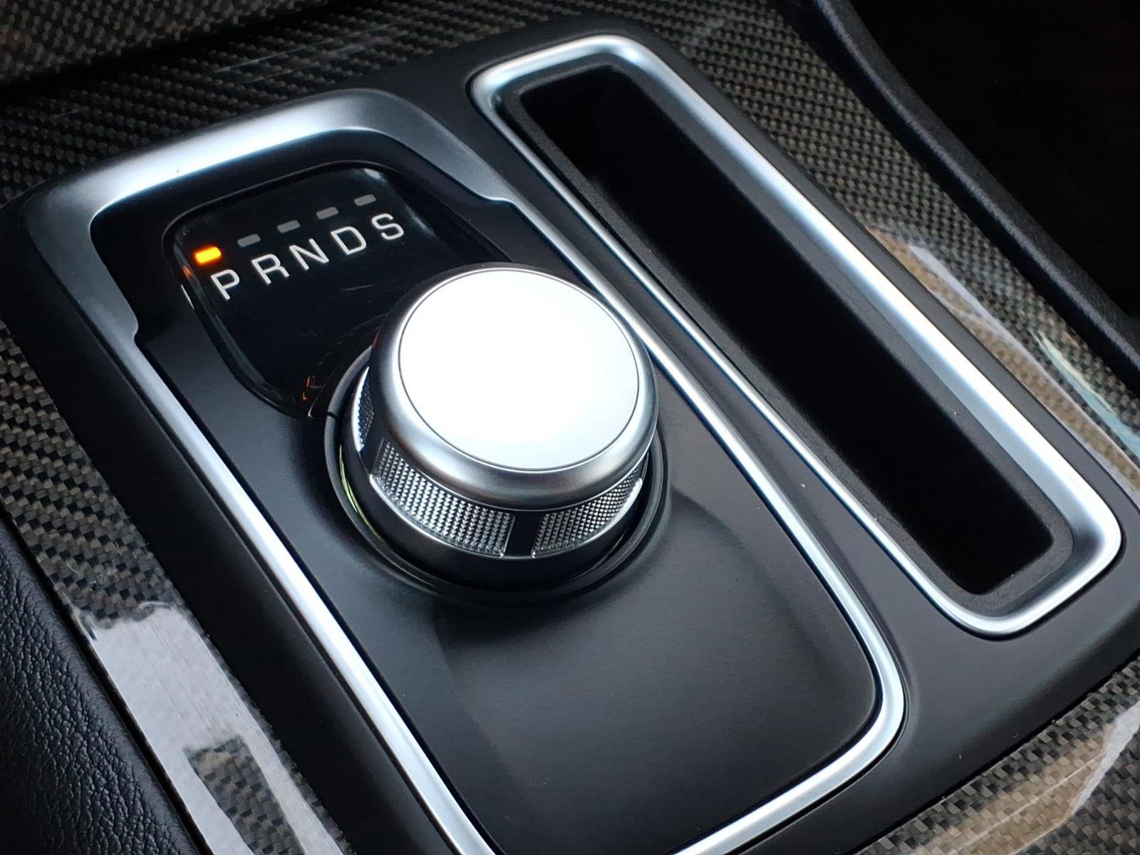 Used 2023 Chrysler 300 C image 24