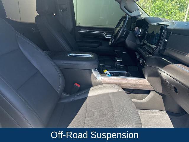 Used 2022 Chevrolet Silverado 1500 LTZ w/ Z71 Off-Road Package image 35