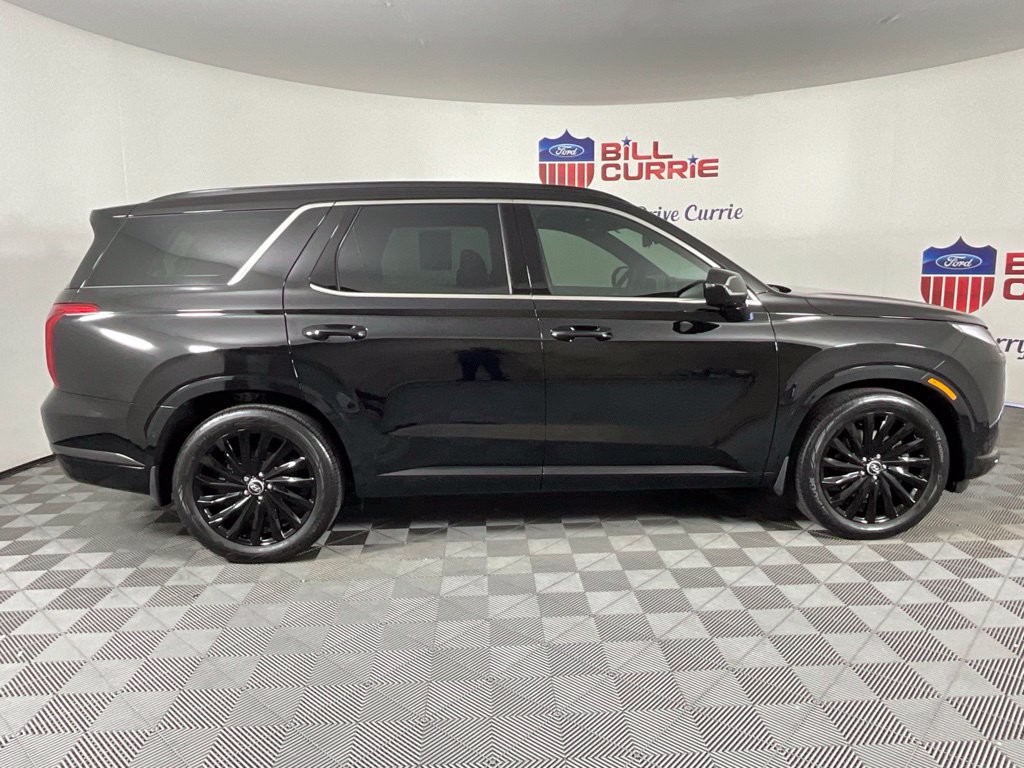 Used 2025 Hyundai Palisade Calligraphy AWD/4WD image 2