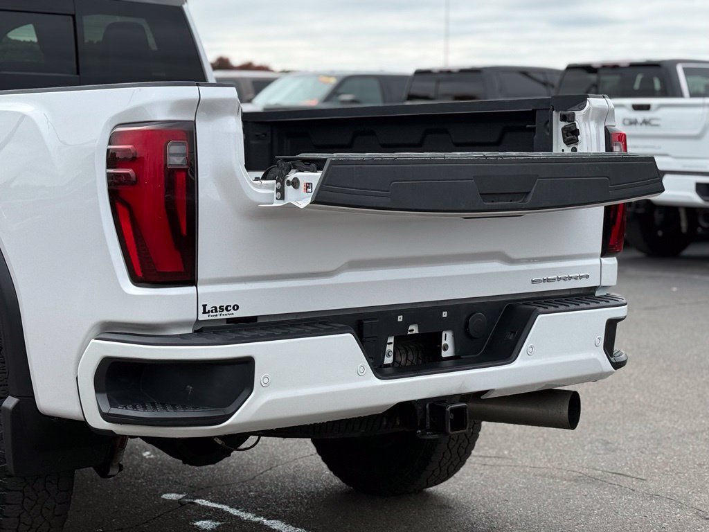 Used 2024 GMC Sierra 3500 Denali Ultimate w/ LPO, GMC Protection Package AWD/4WD image 42