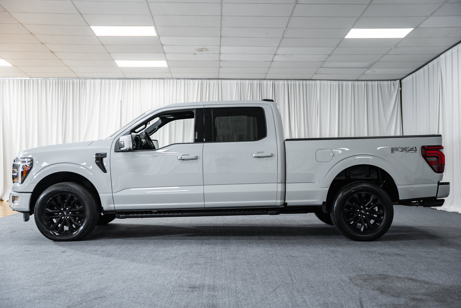 Certified 2024 Ford F150 Lariat w/ Equipment Group 502A High AWD/4WD image 5