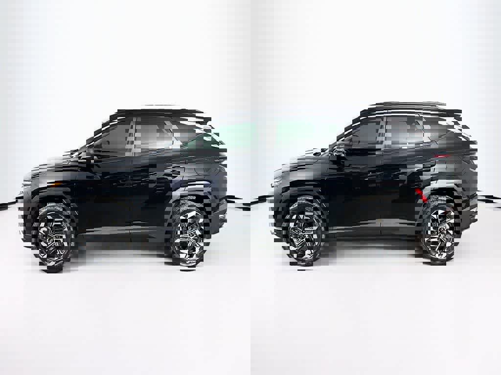 Used 2023 Hyundai Tucson SEL w/ Convenience Package image 2