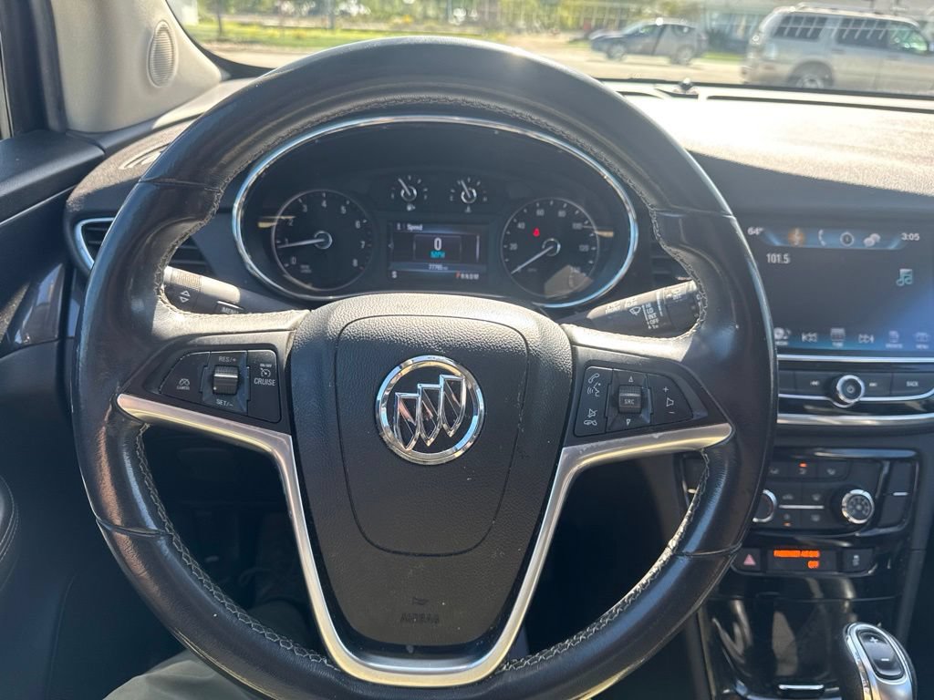 Used 2020 Buick Encore Preferred FWD image 15