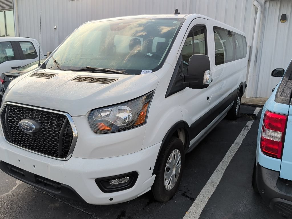 Certified 2024 Ford Transit 350 XLT RWD image 3
