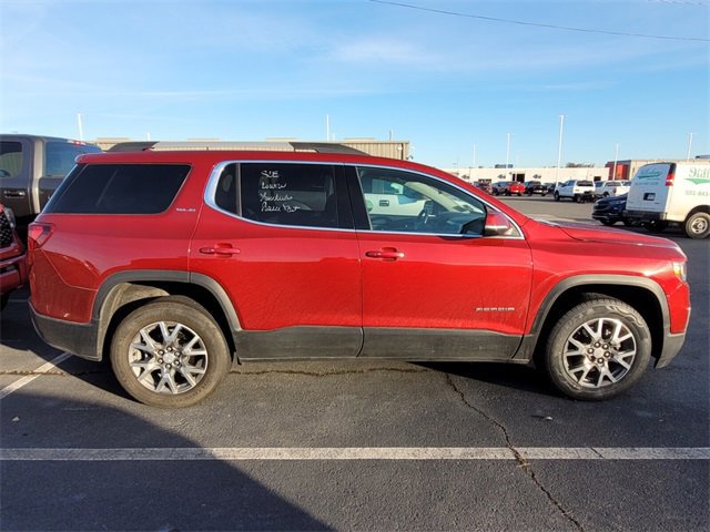 Used 2023 GMC Acadia SLE w/ Driver Convenience Package image 5