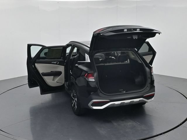 Used 2025 Kia Sportage EX w/ Premium Package FWD image 46