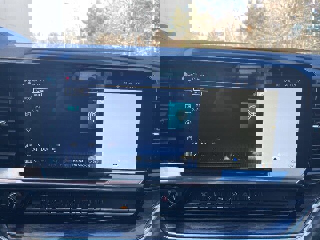 Used 2024 Chevrolet Silverado 2500 LTZ w/ LTZ Premium Package image 24