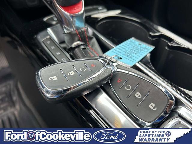 Used 2025 Chevrolet Trax RS w/ Driver Confidence Package FWD image 34