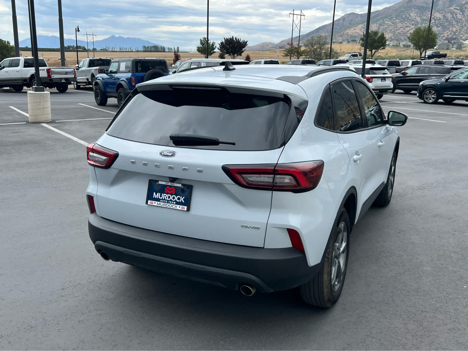 Certified 2025 Ford Escape ST-Line Select AWD/4WD image 8