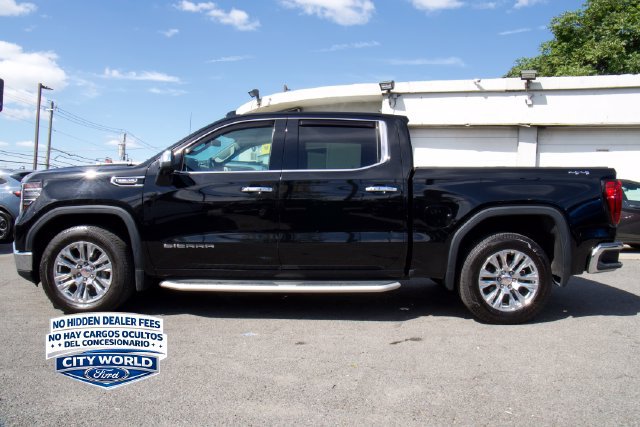 Used 2024 GMC Sierra 1500 SLT w/ SLT Convenience Package AWD/4WD image 7