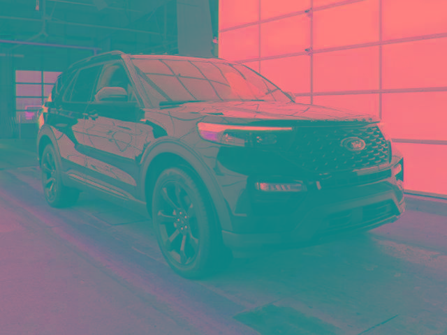 Certified 2023 Ford Explorer ST-Line w/ Class IV Trailer Tow Package image 2