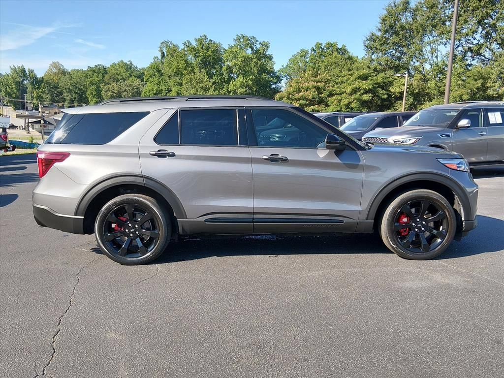 Certified 2023 Ford Explorer ST w/ Equipment Group 401A AWD/4WD image 3