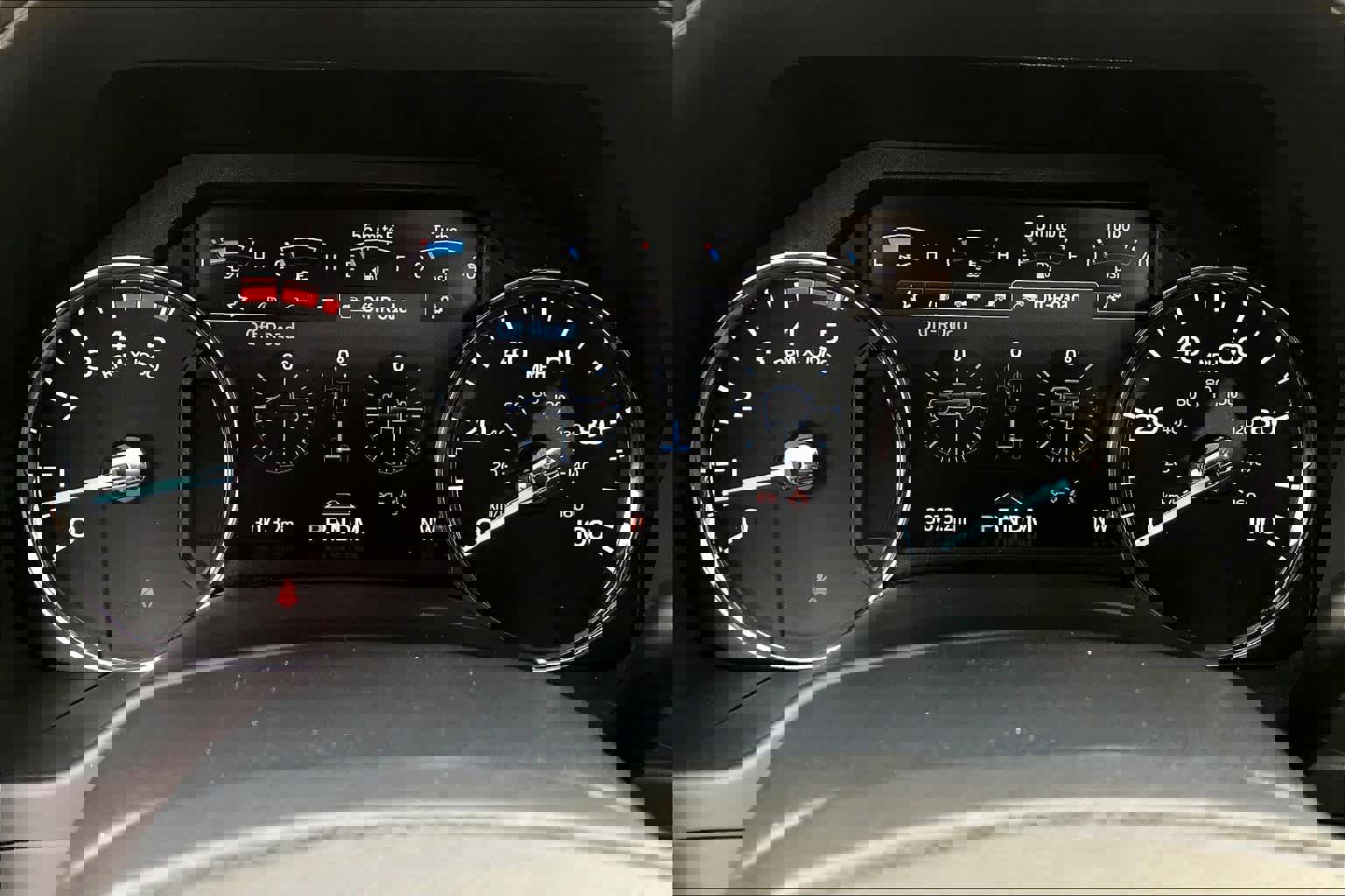 Certified 2022 Ford F350 Lariat w/ Black Appearance Package image 25