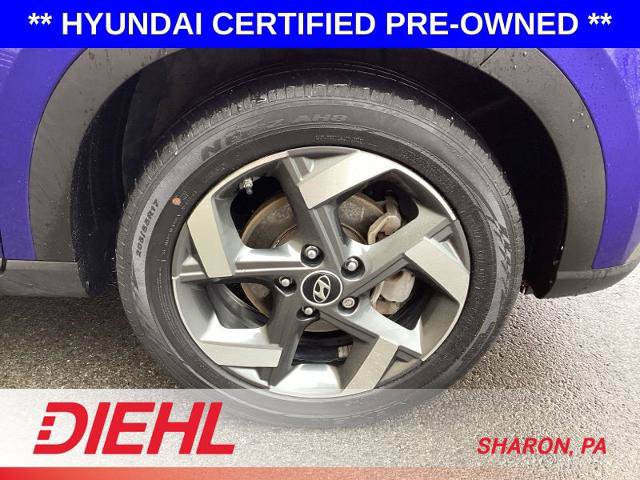 Certified 2023 Hyundai Venue Limited w/ Cargo Package FWD image 9