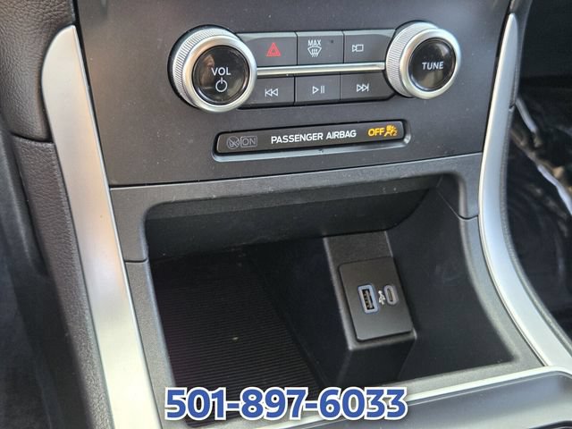 Certified 2024 Ford Edge SE w/ Black Appearance Package AWD/4WD image 19
