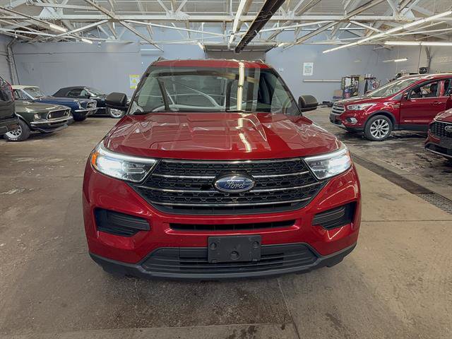 Certified 2023 Ford Explorer XLT AWD/4WD image 8