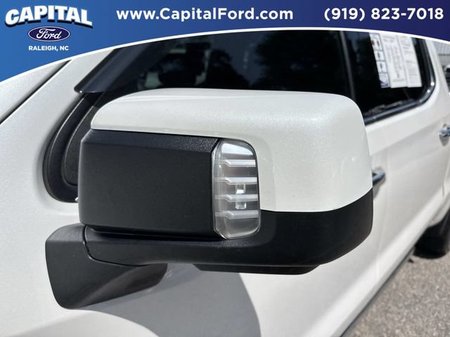 Used 2021 Chevrolet Silverado 1500 High Country w/ Technology Package AWD/4WD image 12