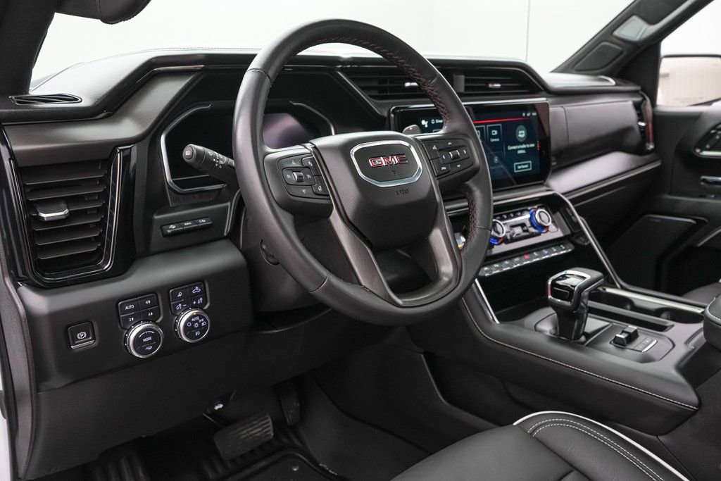 Used 2024 GMC Sierra 1500 AT4X image 14