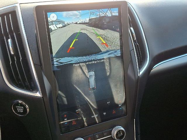 Certified 2024 Ford Edge Titanium image 17