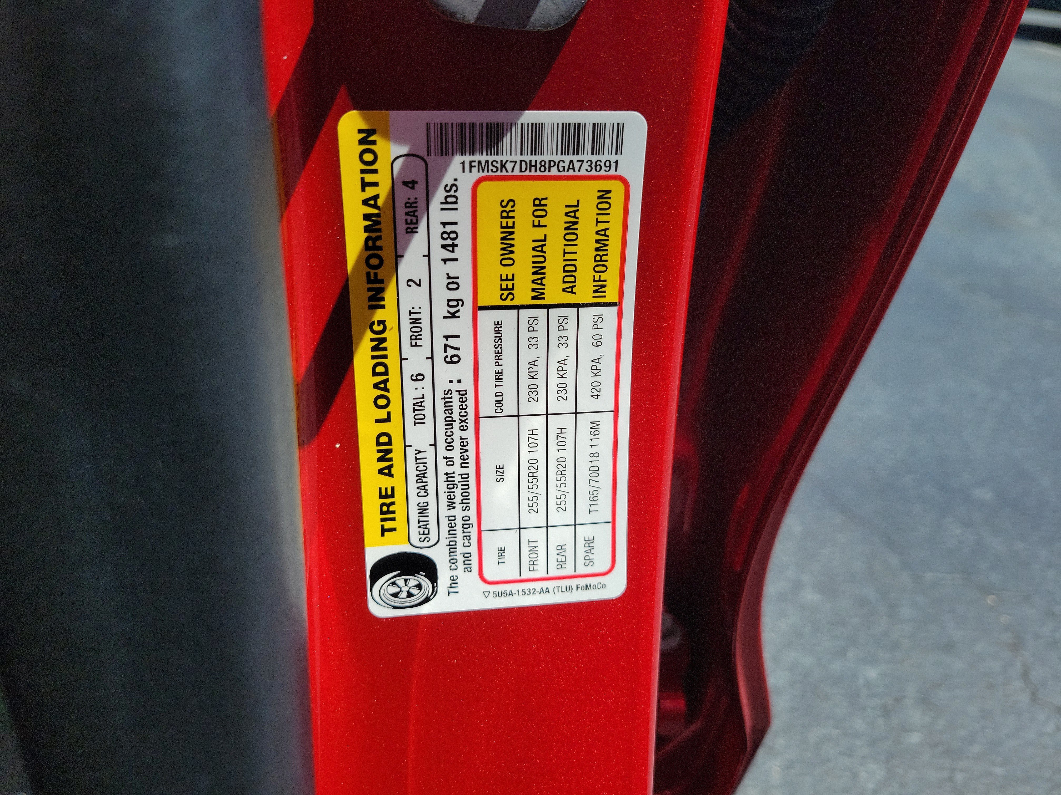 Certified 2023 Ford Explorer XLT w/ Equipment Group 202A RWD image 30
