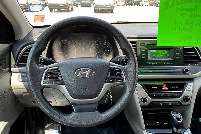 Used 2017 Hyundai Elantra SE image 9