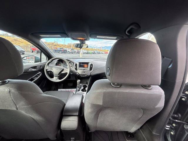 Used 2019 Chevrolet Cruze LT w/ Convenience Package FWD image 30