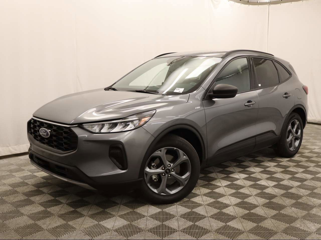 Certified 2025 Ford Escape ST-Line image 1