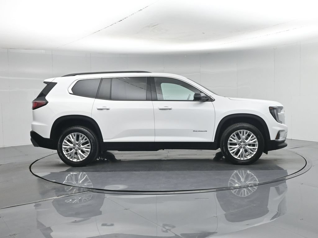 Used 2024 GMC Acadia Elevation FWD image 32