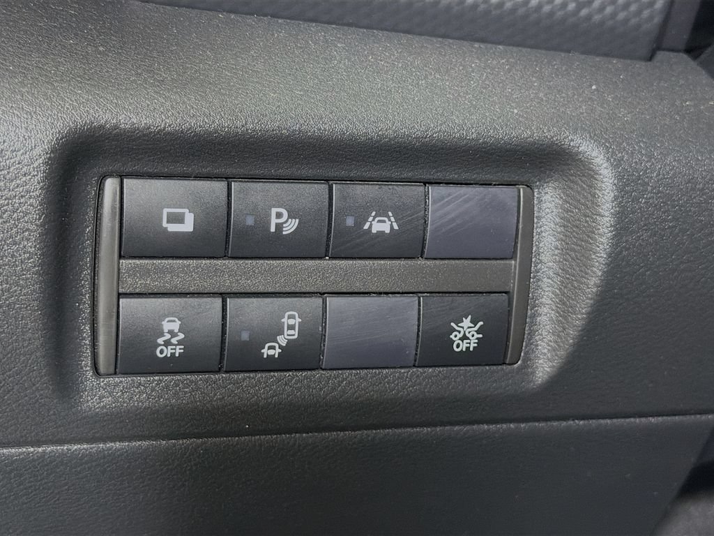 Used 2024 Nissan Kicks S FWD image 13