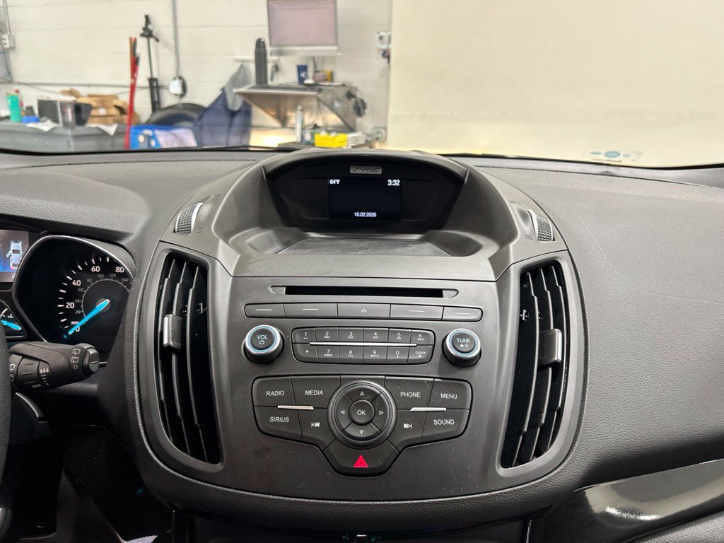 Certified 2017 Ford Escape SE w/ SE Sport Appearance Package AWD/4WD image 17