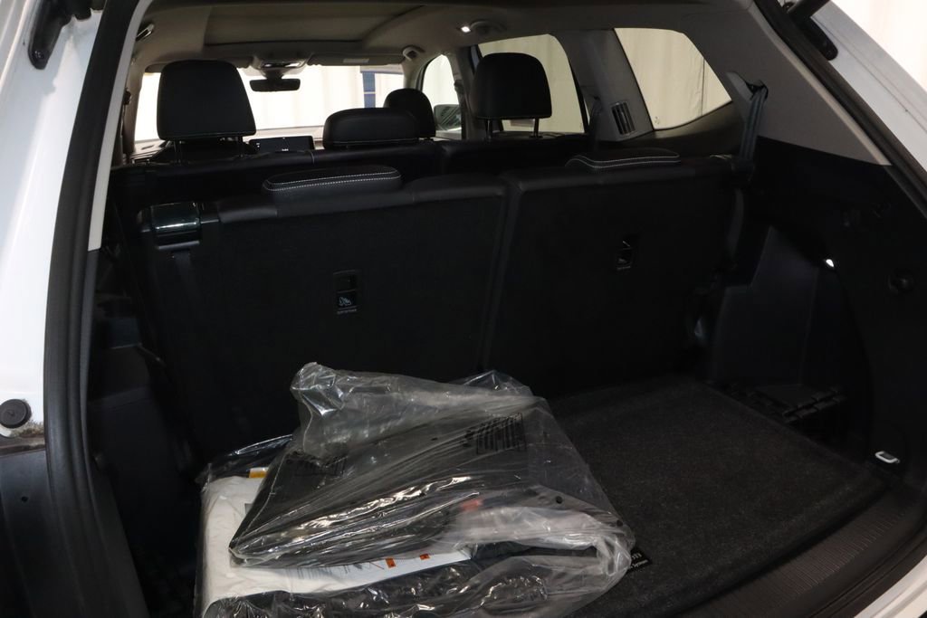 Used 2024 Volkswagen Atlas SEL AWD/4WD image 19