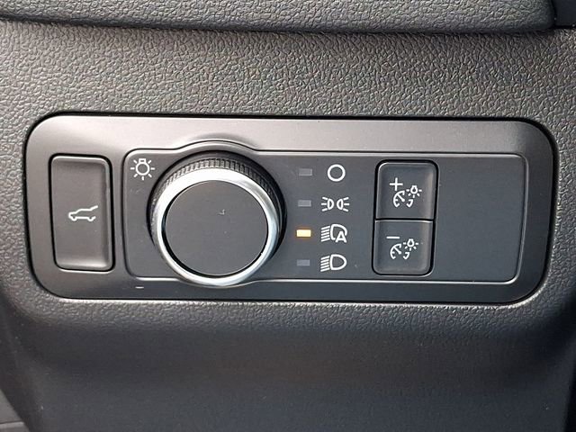 Certified 2022 Ford Escape SE w/ SE Sport Appearance Package FWD image 25