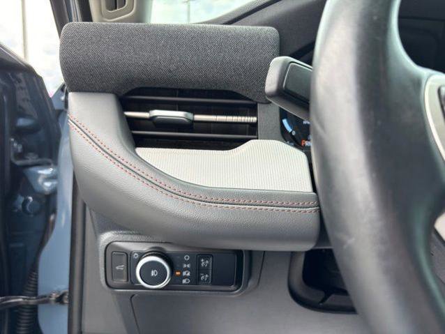 Certified 2025 Ford Explorer Active w/ Active Comfort Package RWD image 16