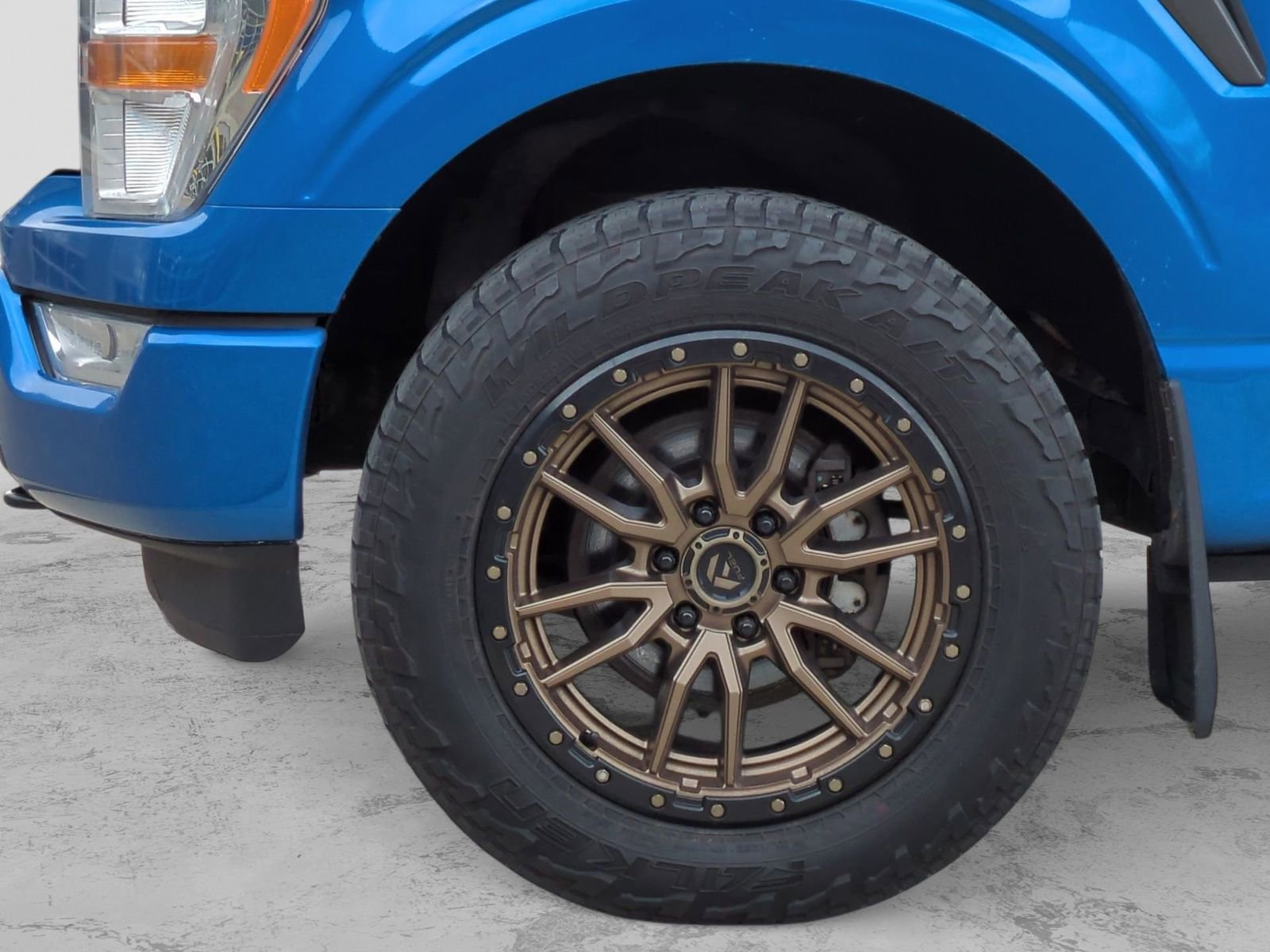 Certified 2021 Ford F150 XLT w/ Equipment Group 301A Mid image 17