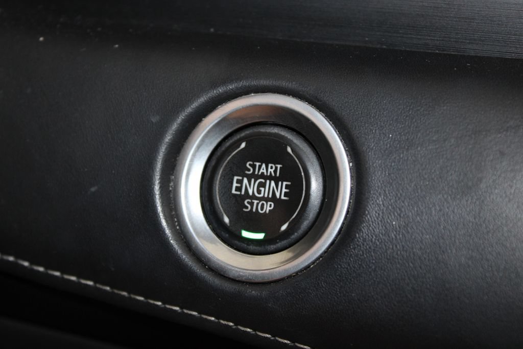 Used 2021 Cadillac Escalade ESV Sport Platinum AWD/4WD image 47