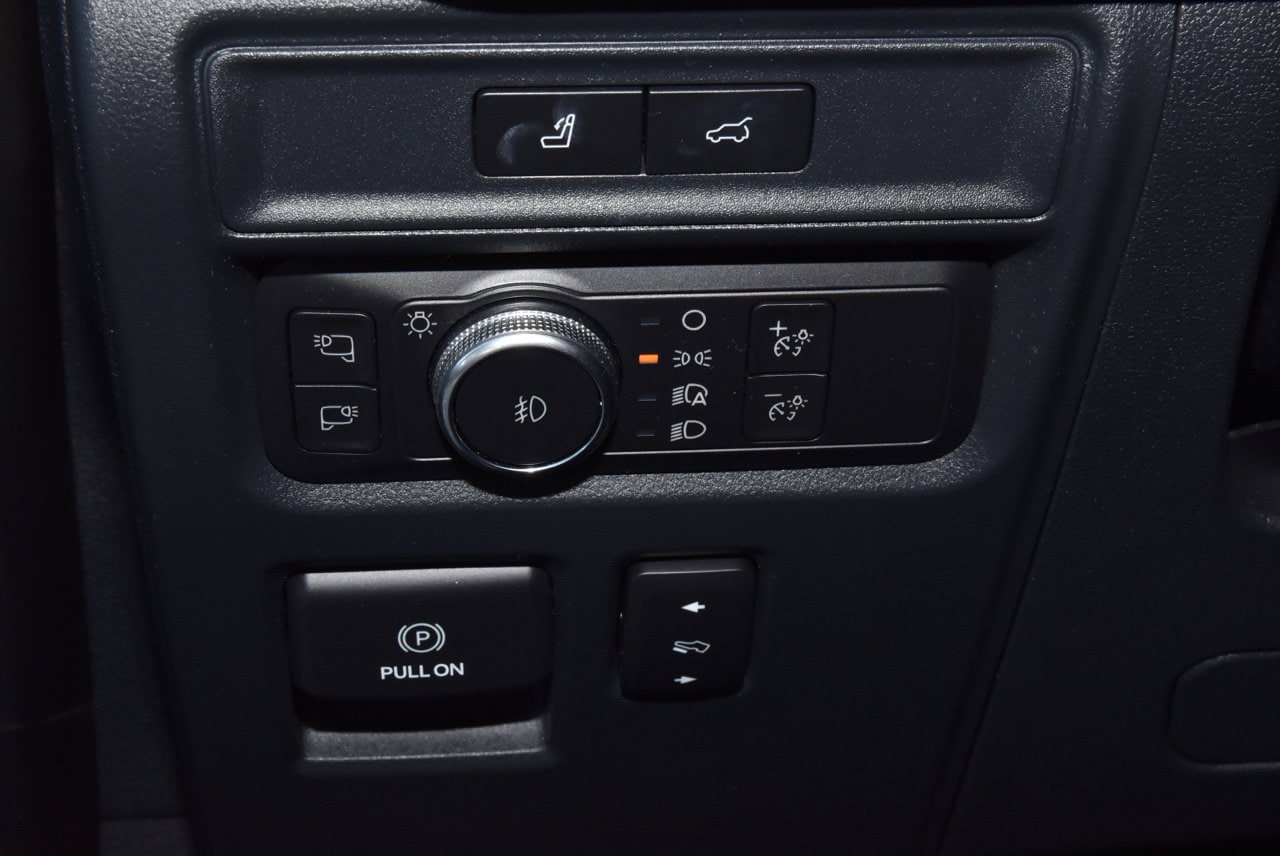 Certified 2022 Ford Expedition Platinum RWD image 31
