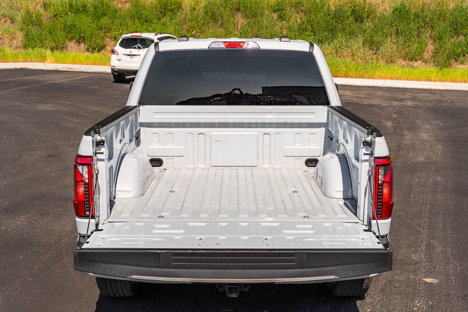 Certified 2025 Ford F150 STX w/ STX Black Appearance Package AWD/4WD image 17